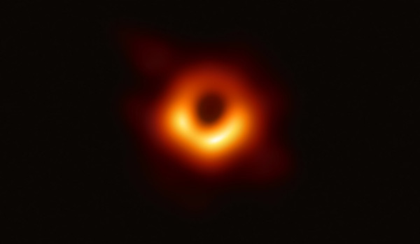 «Телескоп горизонта событий» помог выявить черную дыру в центре Млечного Пути