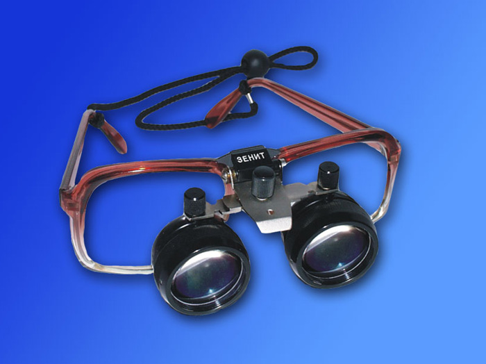 Лупа бинокулярная Zenit ЛБ-2М, телескопическая на очковой оправе