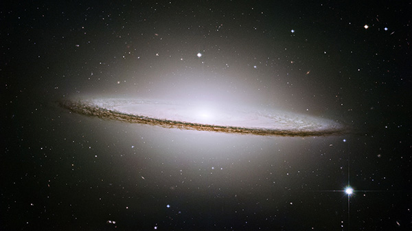 Галактика М 104 – Сомбреро