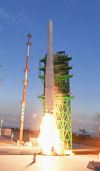 Корейская ракета Nuri выполнила успешный полет в космос