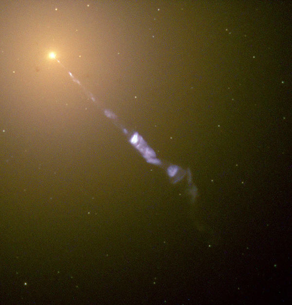 Messier 87: самая большая черная дыра