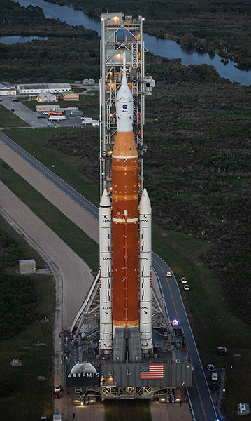 Ракета «СЛС» – основной модуль лунной программы NASA