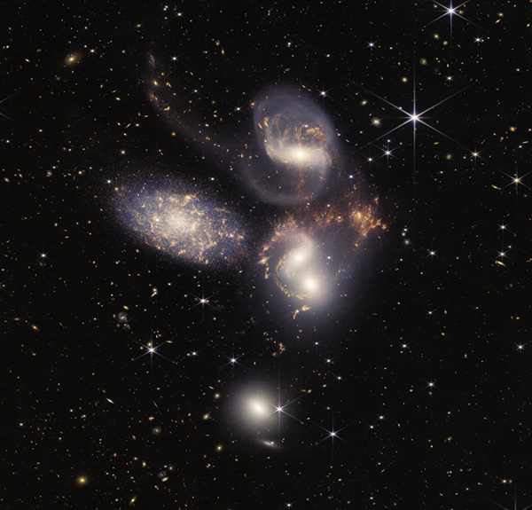 Скопление галактик Квинтет Стефана