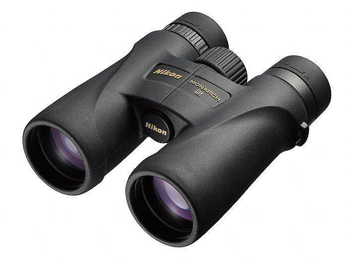 

Бинокль Nikon Monarch 5 8x42