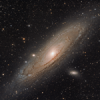 M 32 (NGC 221) – карликовая эллиптическая галактика в созвездии Андромеда, спутник галактики Андромеда M 31